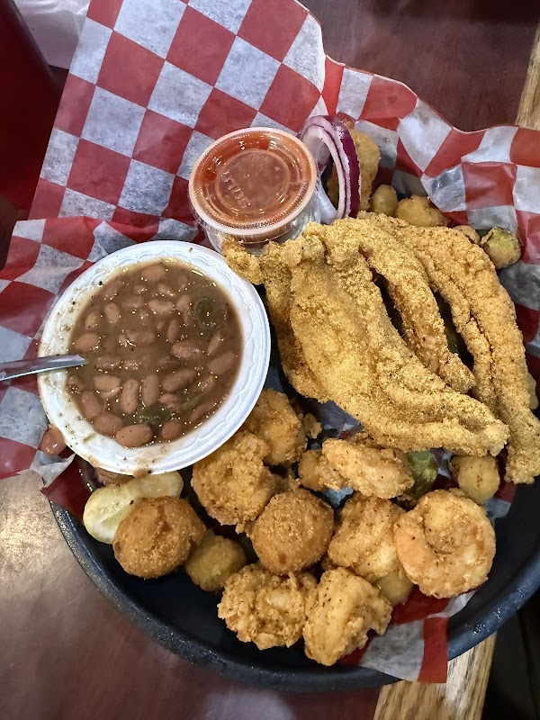 82 Eats