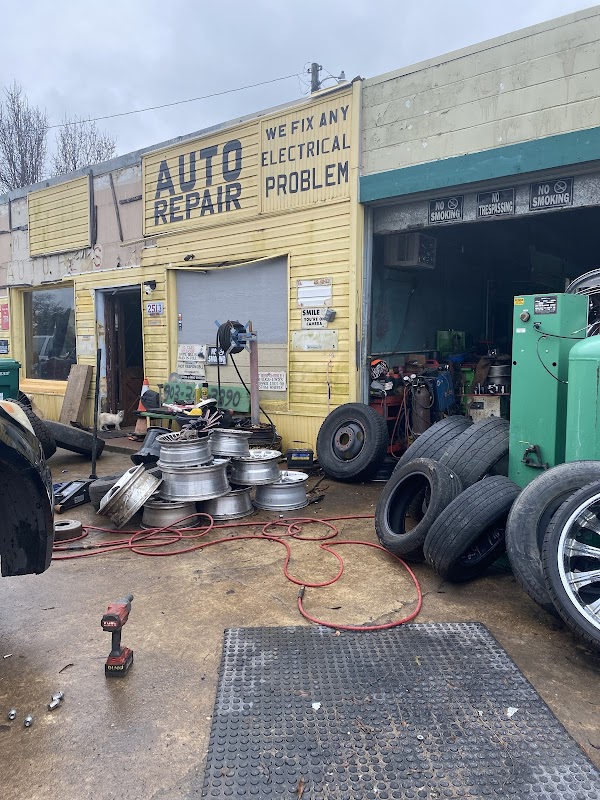 Little House Tires and Motors
