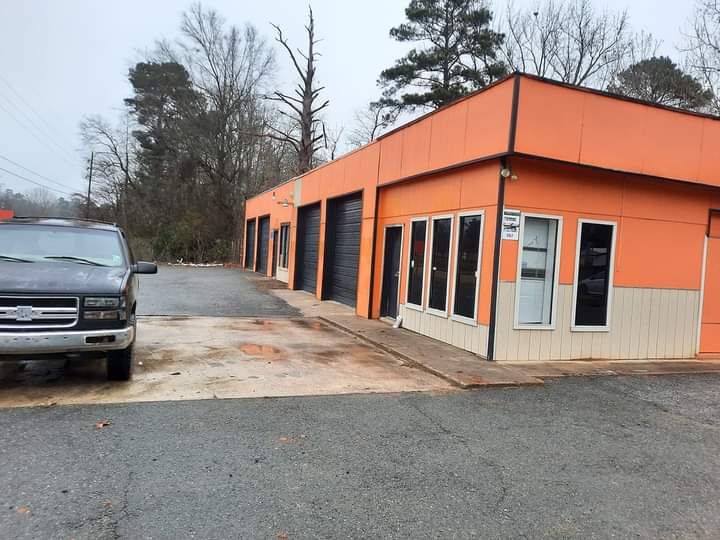 Chris' Auto Repair, LLC