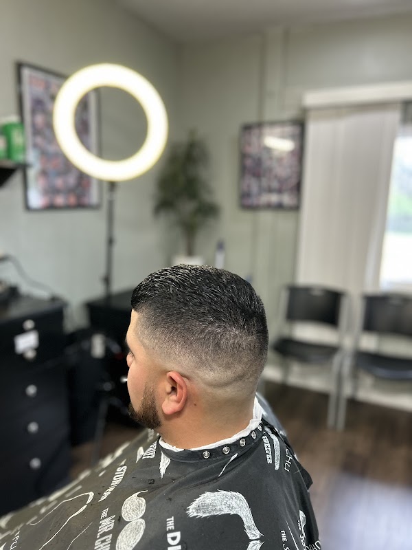 Luna Cuts