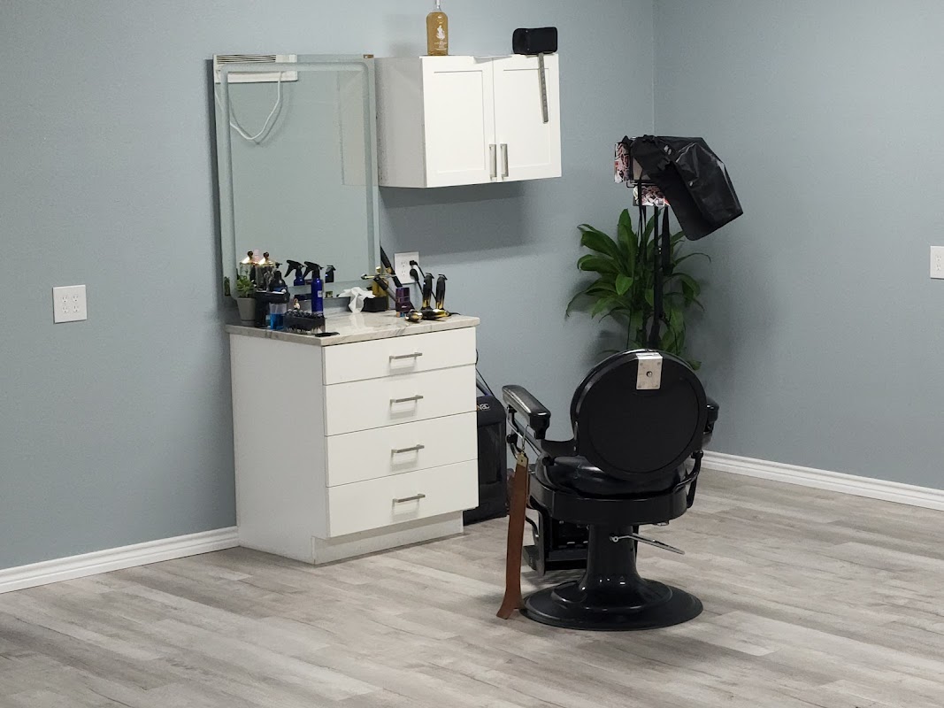 Lonestar Barbershop & Tattoo Studio