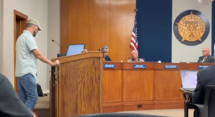 Residents Press Texarkana Council to Drop Flock Cameras